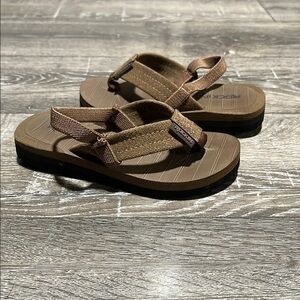 Kids Rockin Brown Flip Flops size 9 toddler NWT